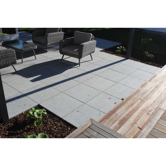 Granite Dropface Coping Paver - Flamed 600 x 300mm Grey